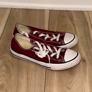 VGUC Children’s Size 3 Converse Shoes Sneakers Maroon Red All Star Classic